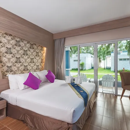 Chaolao Tosang Beach Hotel