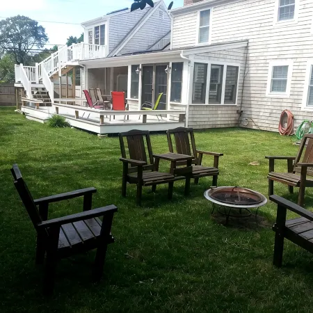 5BR-Beautiful Chatham-Year Round-Sleeps up to ten (10 1 Mile to Town!