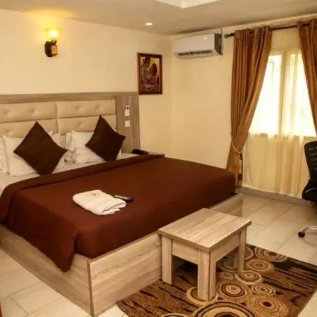 De Dreams Hotel & Suite