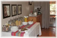 Sunbird Lodge - breakfast
