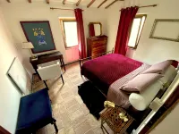 BEAUTIFUL DIMORA CIVITA OF BAGNOREGIO -3 bedrooms 2 bathrooms-family-garden-whole house - 3-stjärniga