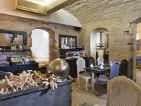 Hôtel des Ducs d'Anjou Hotels near Chatelet Theatre