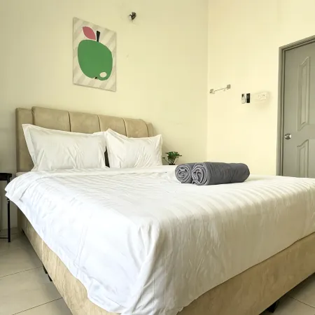 Meru Landed Klebang Ria Homestay 6PAX WiFi Netflix by BeeStay
