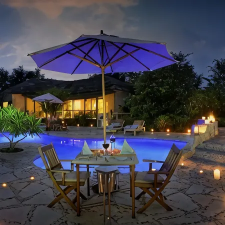 Barahi Jungle Lodge