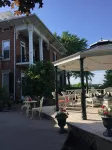 The Inn at Burnap's - Homestays