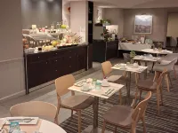 Hôtel Mercure Honfleur - breakfast