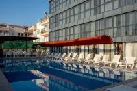 Velaris Boutique Hotel - Beach