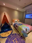 Lavande Hotel (Jiangmen Wuyi University Lihe Plaza Branch) - Bãi đậu xe