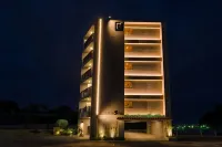 D-and Stay. 5 Resort Okinawa Hotel di Urasoe