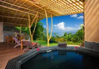 Vanira Lodge Hotels in Afaahiti