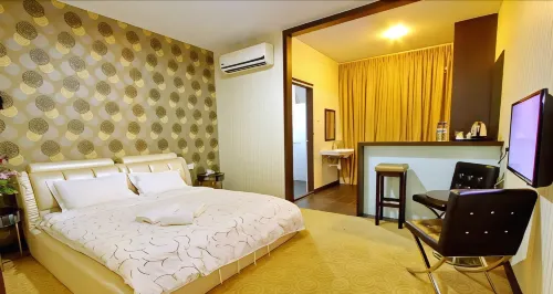 Hotel Tebrau CT