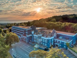 Fitzpatrick Castle Hotel