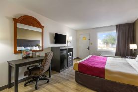Econo Lodge Little Creek