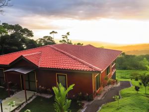 Arenal Waterfall Lodge