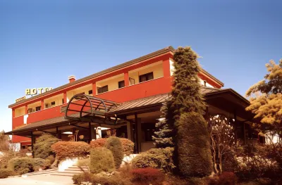 Hotel Cinzia Ristorante Christian e Manuel Các khách sạn ở Vercelli