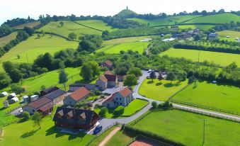 Middlewick Holiday Cottages