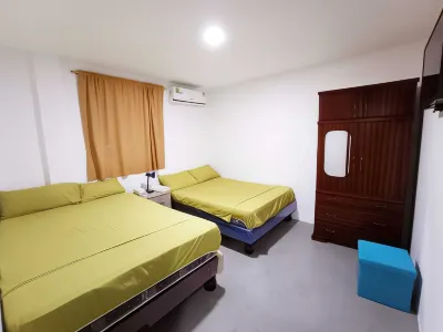 Hostal El Naufrago 2 Hotel di 