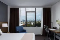 Rydges Camperdown, an EVT hotel Hotels in Annandale