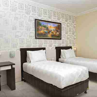 Hotel 88 Jember by WH Rooms