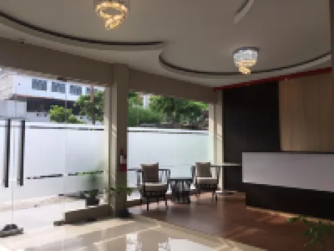 Royal Guesthouse Bandar Lampung