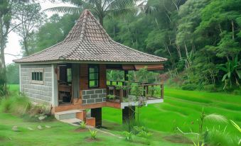 Tepi Sawah Lodge & Retreat