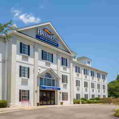 Baymont by Wyndham Lafayette Airport Hotel Exterior