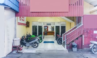 OYO Flagship 90890 Bratang Gede Residence