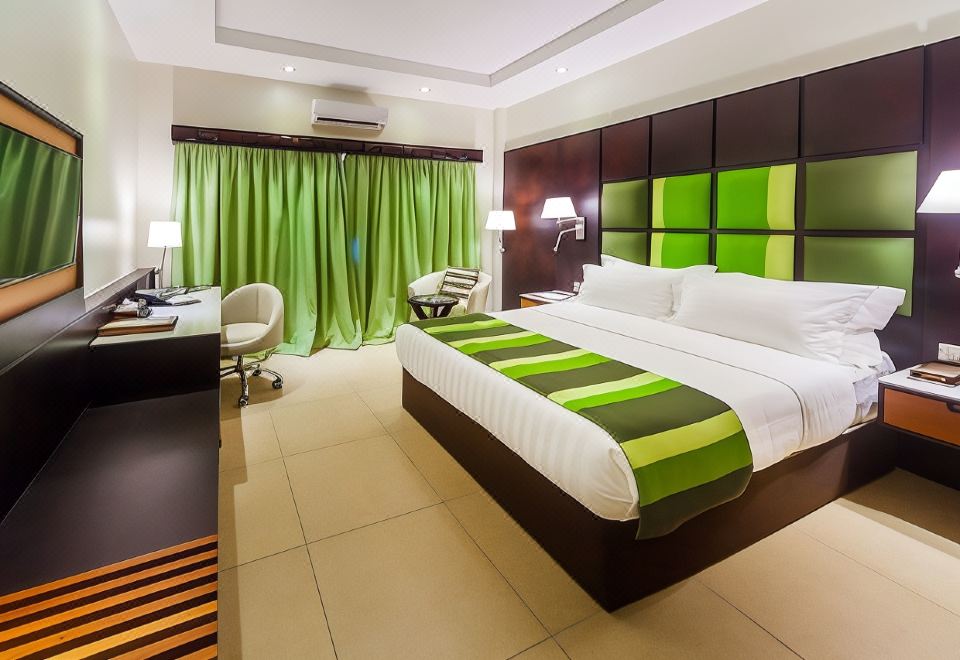 Best Western Premier Garden Hotel Entebbe 사진