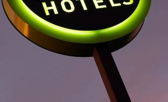 B&B Hotel Paris Romainville Noisy-Le-Sec