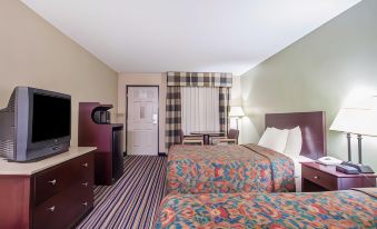 Econo Lodge Belton - Kansas City South