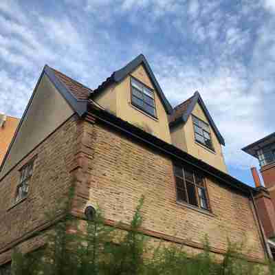 Grade II Listed Flint Cottage Sleeps 4 Hotel Exterior