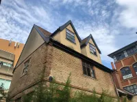 Grade II Listed Flint Cottage Sleeps 4 Hotels in Sprowston