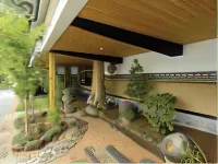 Chikumanoyu Shigenoya Hotels in Chikuma