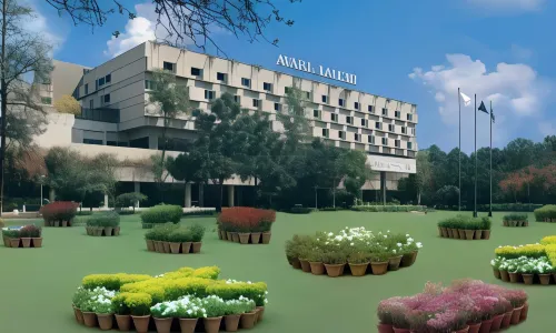 Avari Lahore Hotel