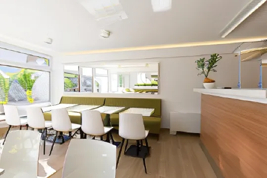 Hotel TESLA - Smart Stay Garni Отели рядом с достопримечательностью «Храм Святого Саввы»