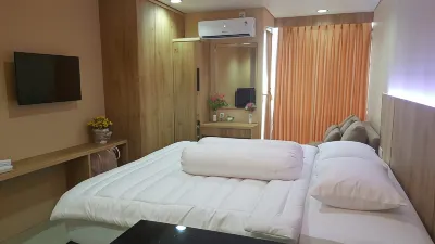 Cozy Room Near Simpang Lima Hotels in Candisari