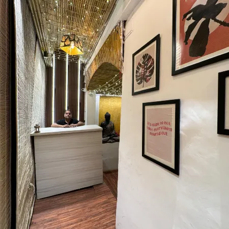 The Leisure Cave on the Ganges