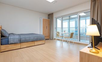 Daebudo Oullim Pool Villa Pension