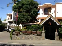 Oceanic Villa Hotel a 