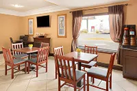 Days Inn by Wyndham Anderson IN