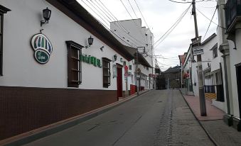 Hotel Real