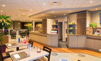 Brit Hotel Tours Sud – le Cheops