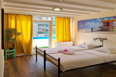 The Flying Pig Beach Hostel Các khách sạn ở 