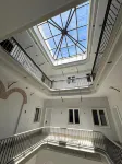 Qe Apartments