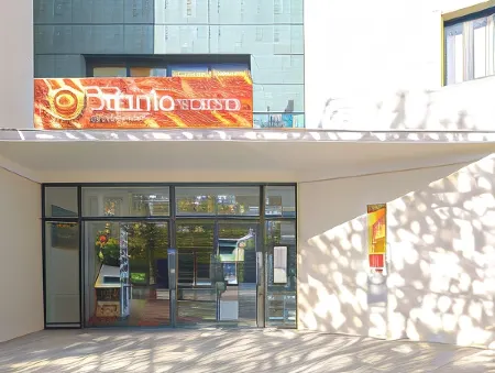 Aparthotel Adagio Access Avignon Отели рядом с достопримечательностью «Mairie d'Avignon»