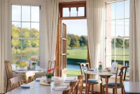 Warwick Hall Hotels in Brampton