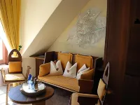 Mittelalterhotel-Gästehaus Rauchfang Hotels in Meersburg