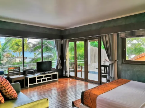 Sairee Hut Resort Koh Tao Отели рядом с достопримечательностью «Sup Tao, Stand Up Paddle Boarding»