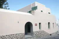 Pelican Hotel