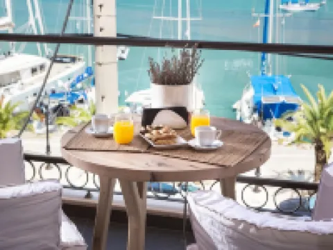 Argostoli Marina Suites Hotels in Kefallinia